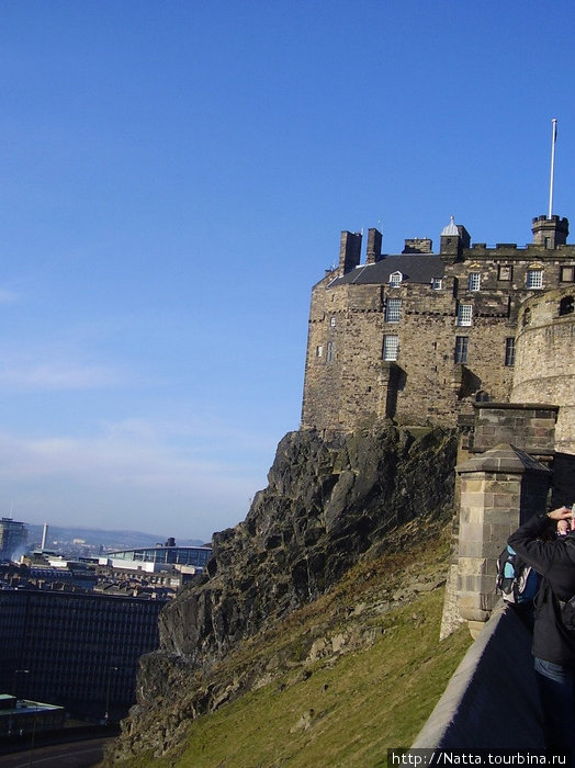 Эдинбургский замок — древняя крепость Эдинбург, Великобритания
