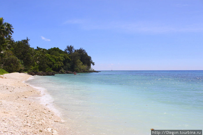 Белый песок и голубая вода Остров Эфате, Вануату