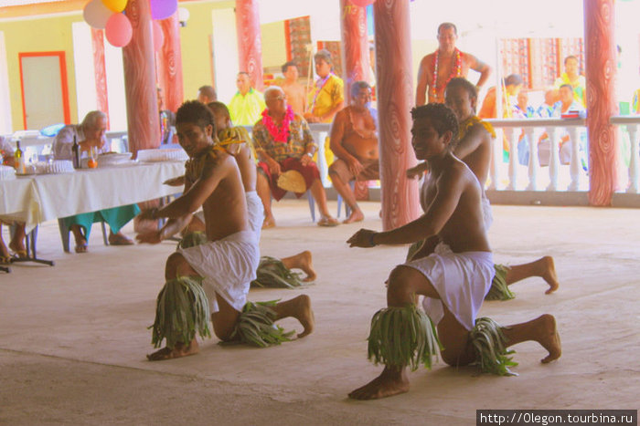 Народные Самоанские танцы Остров Уполу, Самоа