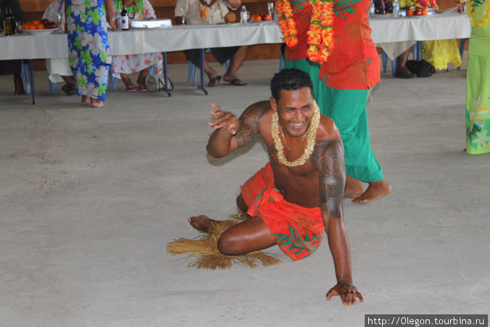 Танцы с выпадами Остров Уполу, Самоа