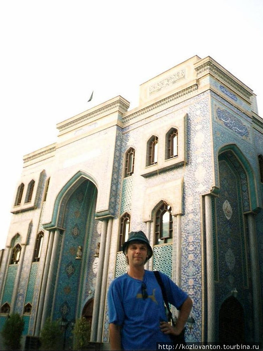 Голубая Иранская мечеть. Дубай, ОАЭ