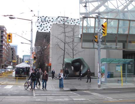 Выставочный центр университета Торонто / University of Toronto Art Centre