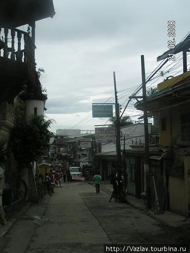 Улочка Сабанг, остров Миндоро, Филиппины