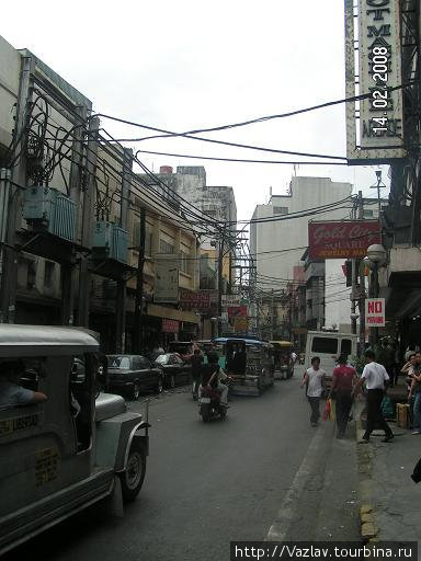 На боковой улице Манила, Филиппины