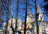 При изготовлении декора главного здания Центра православного наследия был впервые применен искусственный белый камень