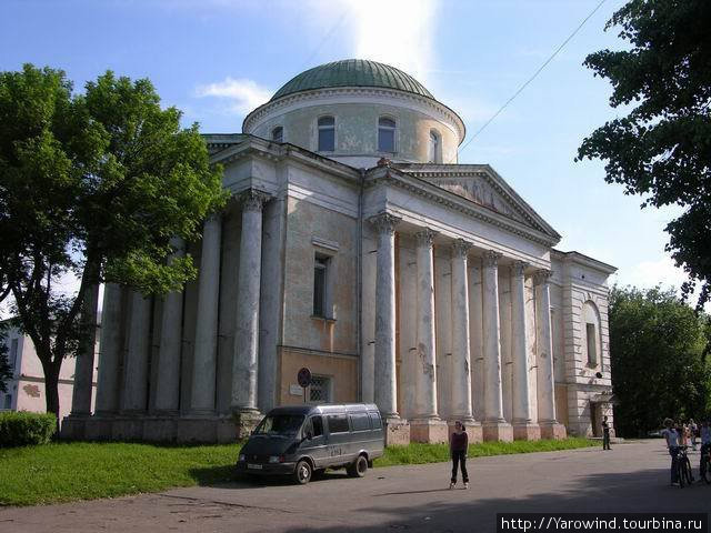 Церковь Илии Пророка и Тихона Ярославль, Россия
