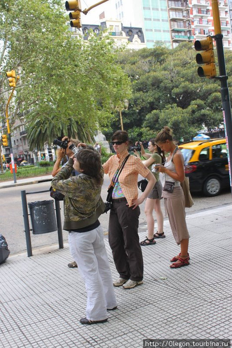 Каждый занят своим фотоаппаратом Аргентина