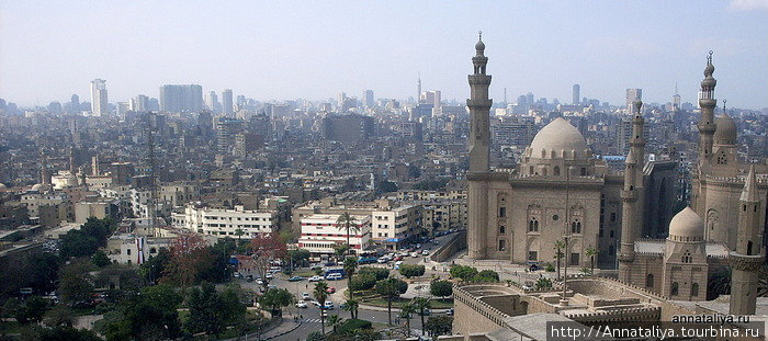 Вид из цитадели Салах-ад-Дина на Каир Каир, Египет