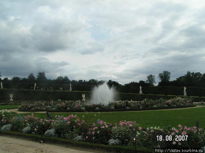 В парке Версаль, Франция