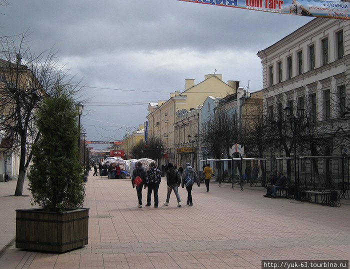 Пешеходная улица Трехсвятская Тверь, Россия