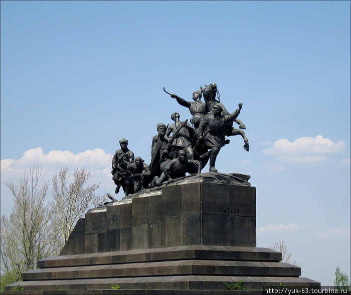 памятник Василию Ивановичу Самара, Россия