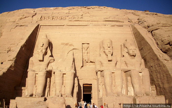 Храм Рамзеса II Абу-Симбел, Египет