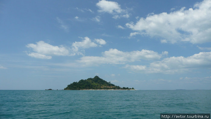 несколько абзацев о Ко БулонЛэ - маленьком острове Остров Булон-Ле, Таиланд