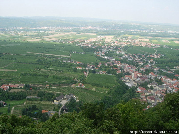 Кремс и долина Вахау с высоты Кремс-ан-дер-Донау, Австрия