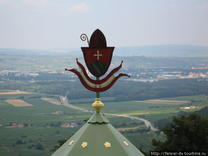 У монастыря есть свой герб Кремс-ан-дер-Донау, Австрия