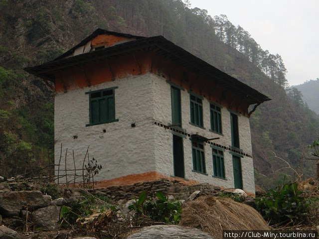 типичный непальский сельский дом Непал