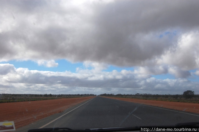 Прямая дорога, переоборудованная под взлетно-посадочную полосу Штат Западная Австралия, Австралия