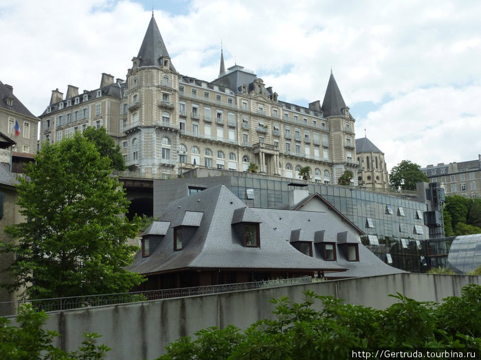 Родина Генриха IV — город По. По, Франция Родина Генриха IV — город По. По, Франция