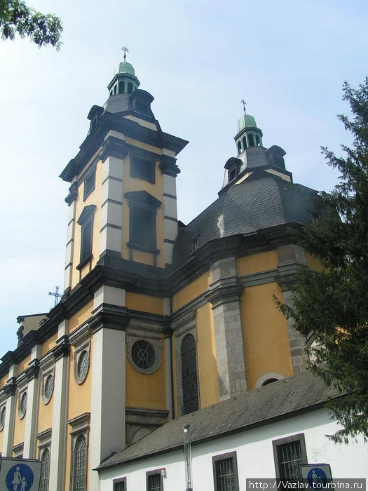 Старая церковь Дюссельдорф, Германия
