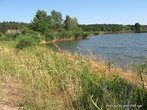 Еще одним местом отдыха для горожан в окрестностях Вознесенска есть Балластное озеро.