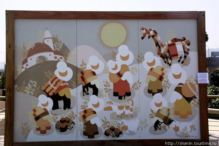 Типичная картина — лиц нет, одни шляпы. Фотографировать перуанцев также тяжело, прячутся от фотоаппарата, стесняются. Лима, Перу Типичная картина — лиц нет, одни шляпы. Фотографировать перуанцев также тяжело, прячутся от фотоаппарата, стесняются. Лима, Перу