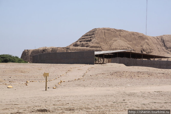 Там раскопки еще продолжаются и для туристов вход закрыт Трухильо, Перу