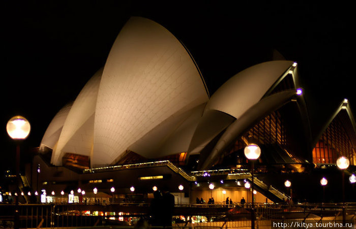 Оперный театр ночью Сидней, Австралия