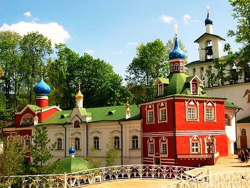Псково-Печерский Свято-Успенский монастырь / Holy Dormition Pskovo-Pechersky Monastery