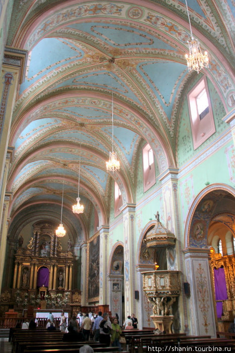 Церковь Святого Августина Кито, Эквадор