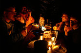 Первая ночь в Хаджохе (Адыгея), ужин при свечах.