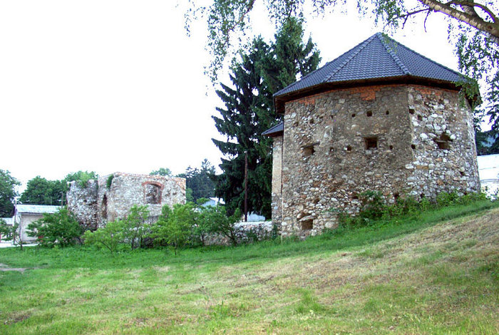 Замок-дворец в Штитнике / Štítnický hrad