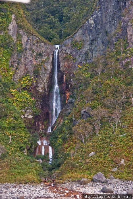 Ио-но-таки (водопад Ио) Национальный парк Сиретоко, Япония