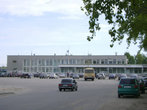 Железнодорожный вокзал в Северодвинске (открыт в 1973 году)