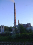 Северодвинская ТЭЦ-1 мощностью около 190 МВт, работающая на каменном угле, является одним из двух (ТЭЦ-2 мощностью 410 МВт работает на дорогом мазуте) истопников Северодвинска в студённую зимнюю пору