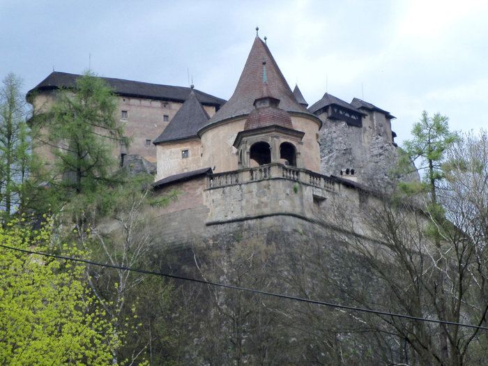 Оравский замок Оравски-Подзамок, Словакия