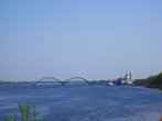 Вид на Рыбинск из парка у мемориала Огонь Славы
