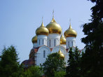 Золотые купола Успенского собора