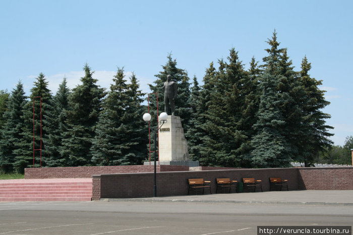 Памятник Ленину. Краснослободск, Россия