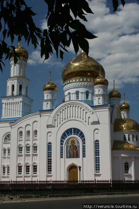 Храм 1-го микрорайона. Краснослободск, Россия
