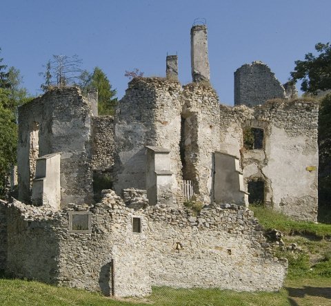 Замок Склабина / Sklabiňa