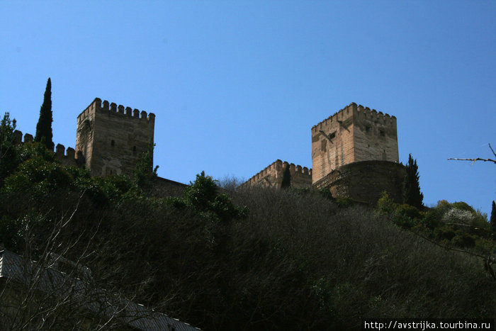 Красный замок Гранада, Испания
