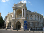 Истинная жемчужина, чудесное сокровище Одессы — её Оперный театр