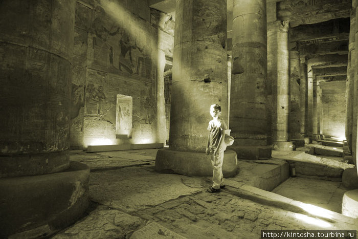 гипостильный зал Провинция Луксор, Египет