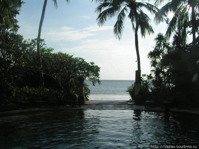 Вода там и сям Остров Ломбок, Индонезия