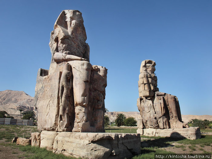 Знаменитые колоссы Мемнона Луксор, Египет