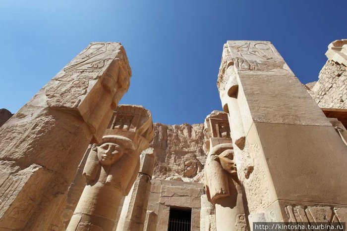 Пристройка, посвященная богине Хатхор Луксор, Египет