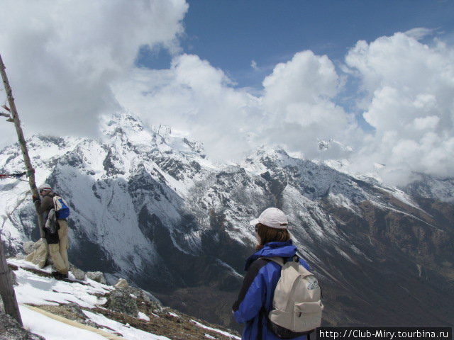 Восхождение на Церго Ри. Фото Всеволод Поликарпов Непал