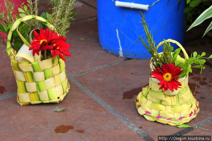 Корзиночки из пальмового листа Санта-Ана-де-лос-Риос-де-Куэнка, Эквадор