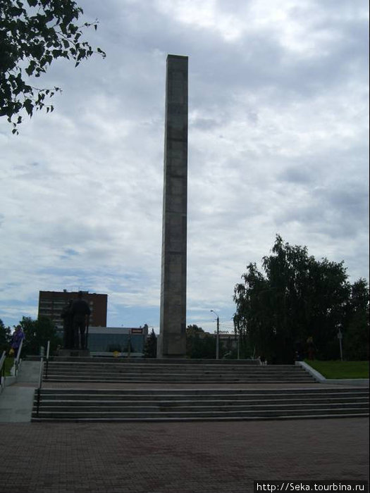 24-метровая стела Барнаул, Россия