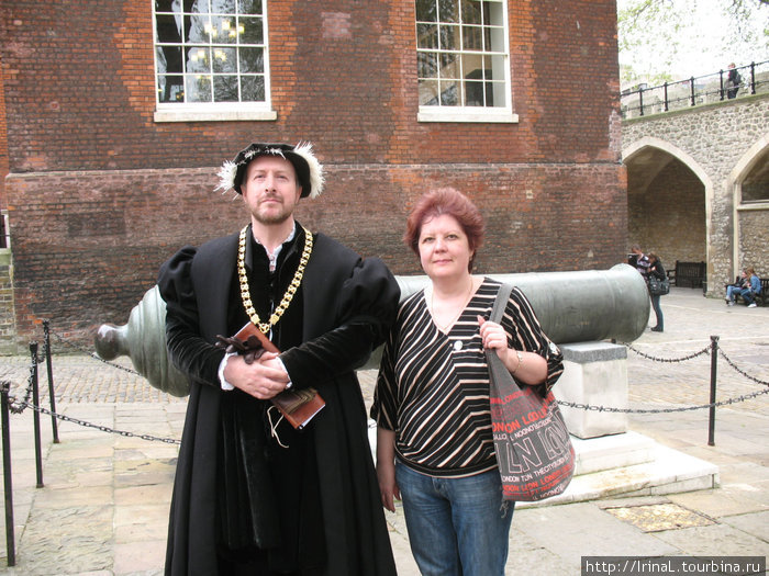 с Генрихом VIII в Тауэре Лондон, Великобритания
